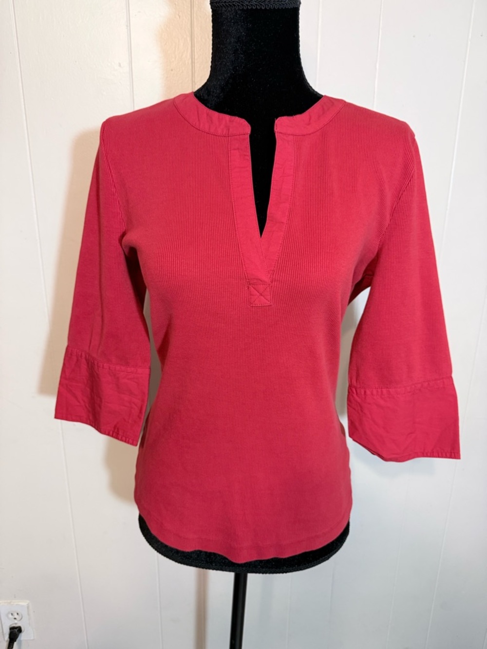 Anthropologie Raspberry Split-Neck Three-Quarter Sleeve Tunic